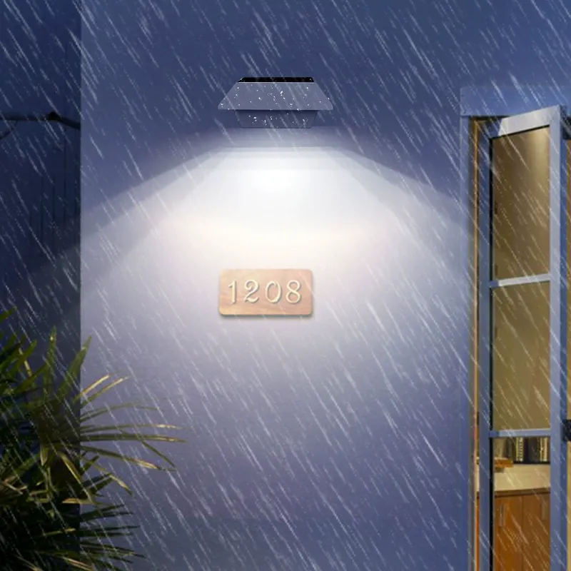 Solar Fence Light — application or detail image 1